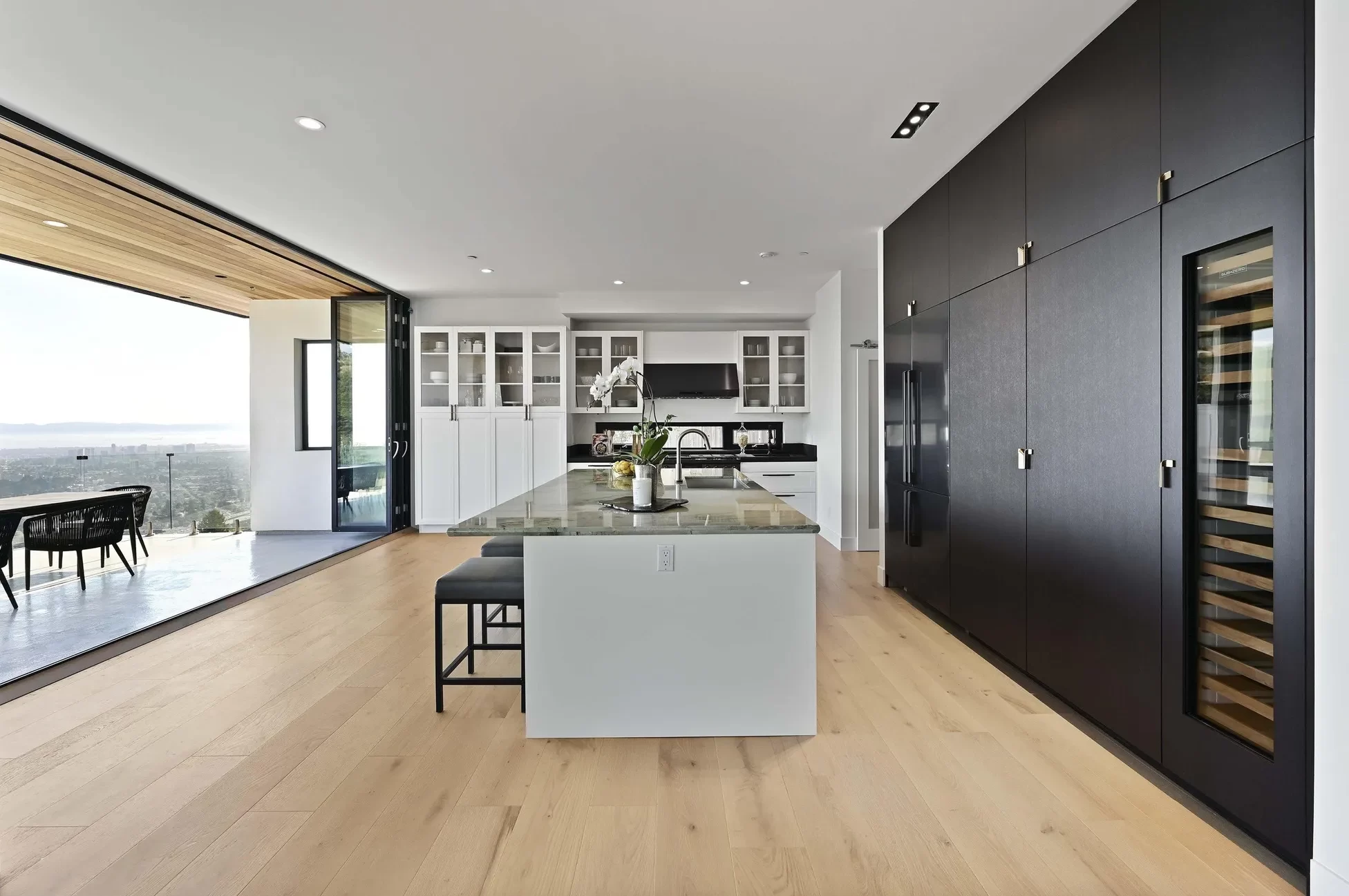 Bi-Fold Doors to Deck